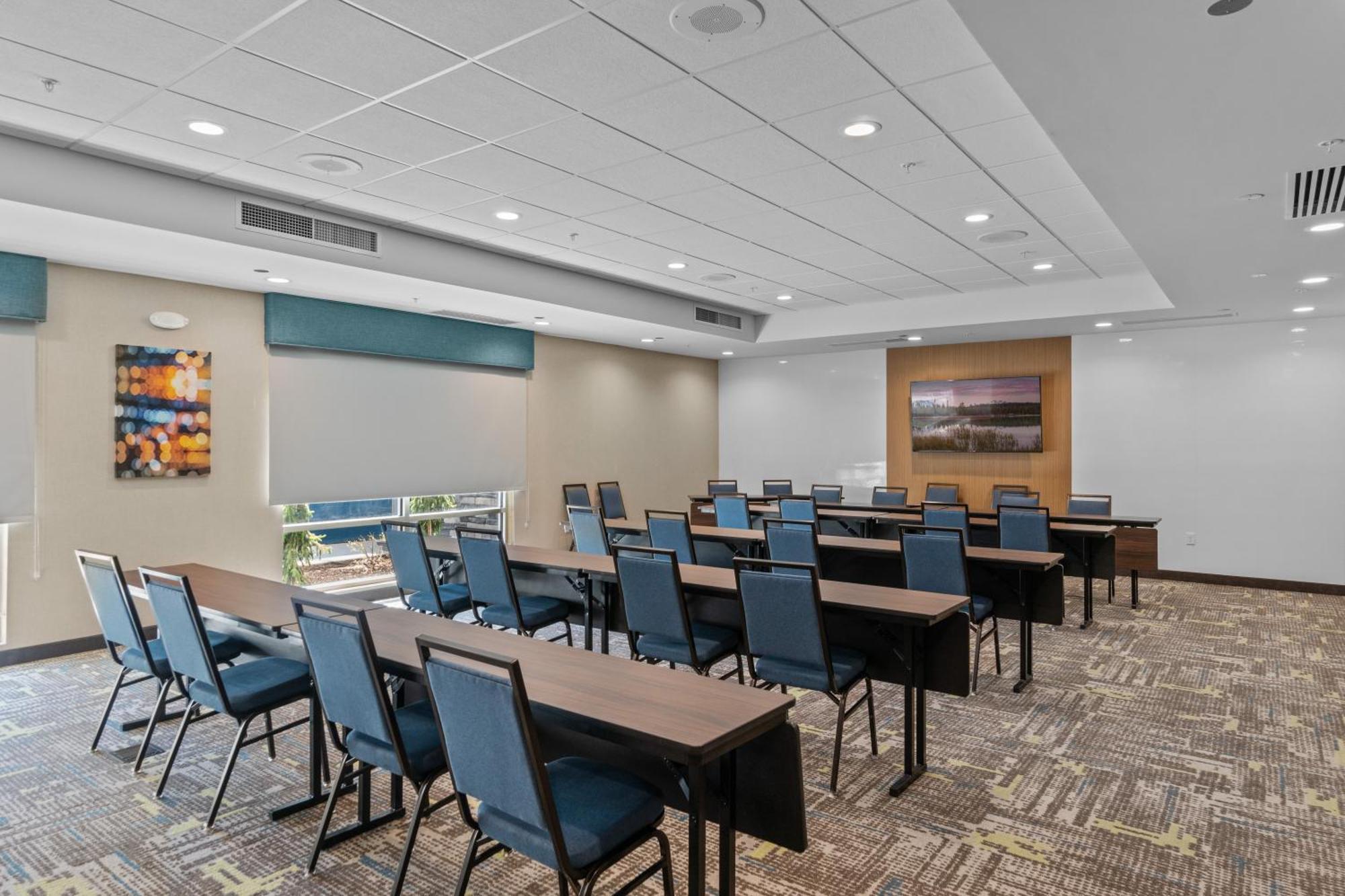 Hampton Inn Redmond Bend Airport Zewnętrze zdjęcie
